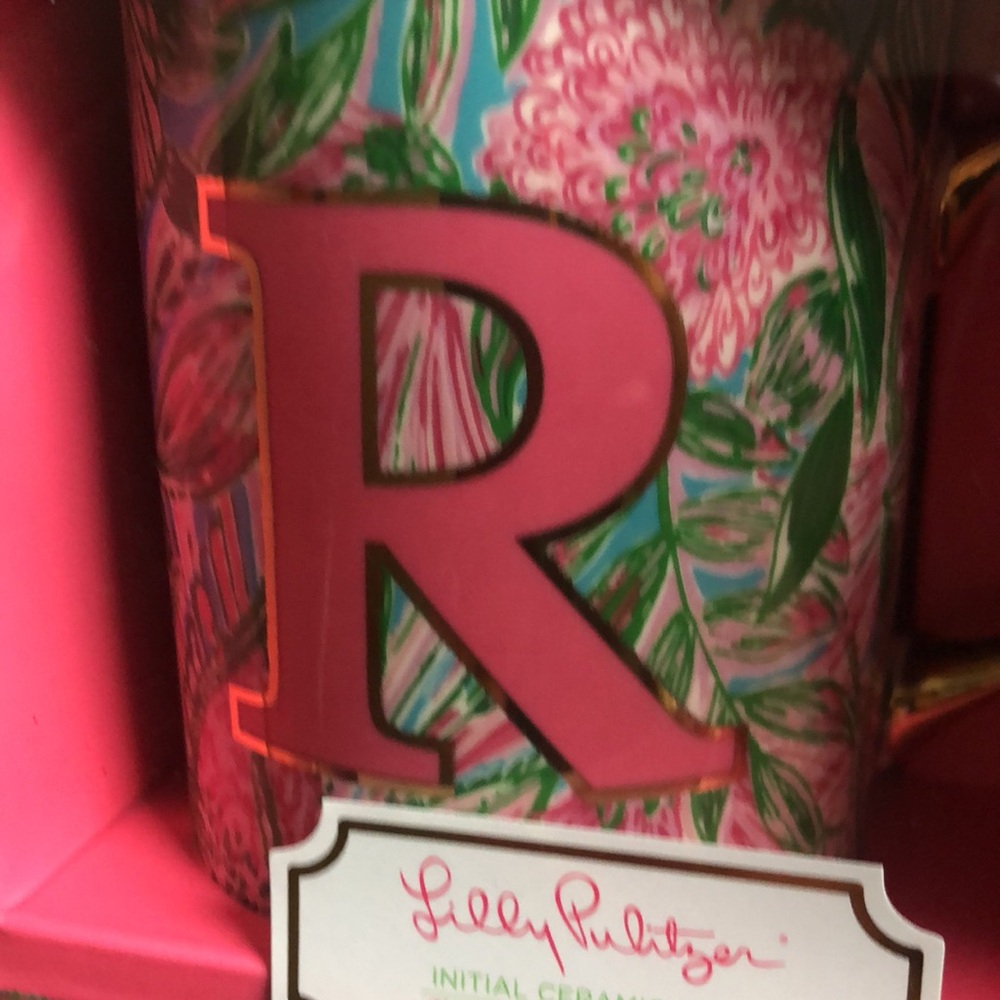 Lilly Pulitzer Pink and Gold Initial R Ceramic Mug - Picture 4 of 5